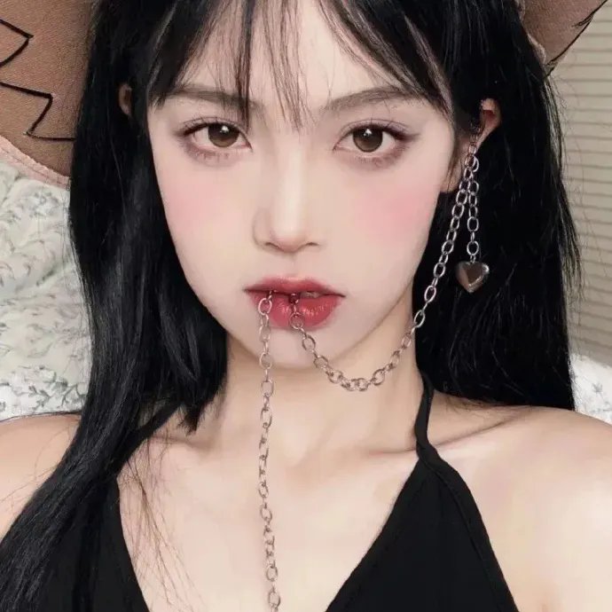 自梳女粤语